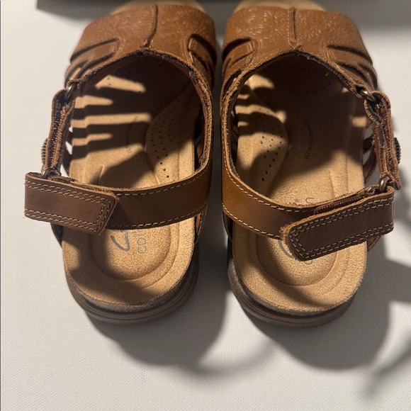 Clarks Sandals Womens 6 Brown Leather April Belle - Picture 4 of 6